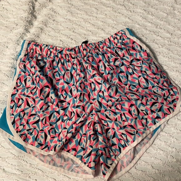 Set of Nike dri fit shorts - Picture 3 of 5